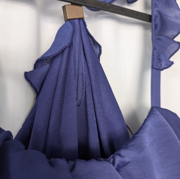 Dress - Picture 2 of 5